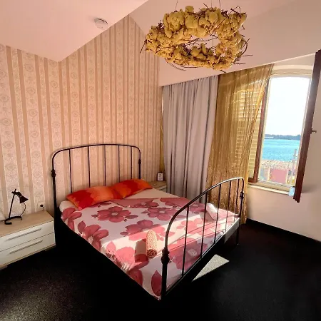 Pipistrelo Hostel *