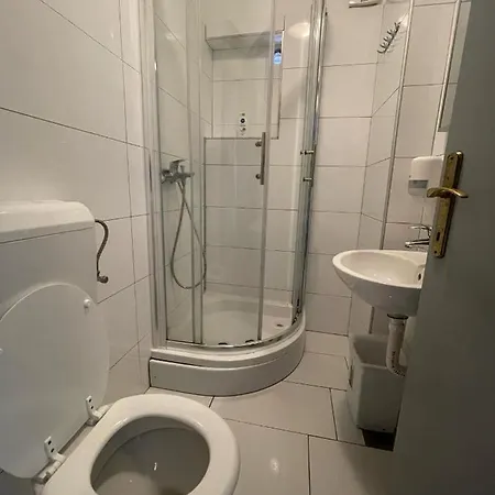 Pipistrelo Albergue *